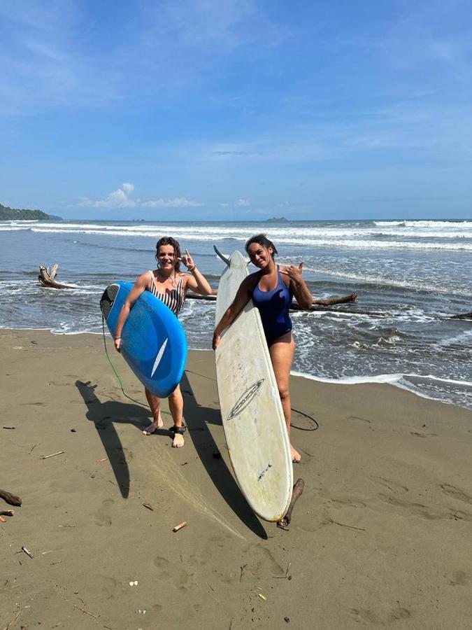 Luminosa Uvita Hostel エクステリア 写真
