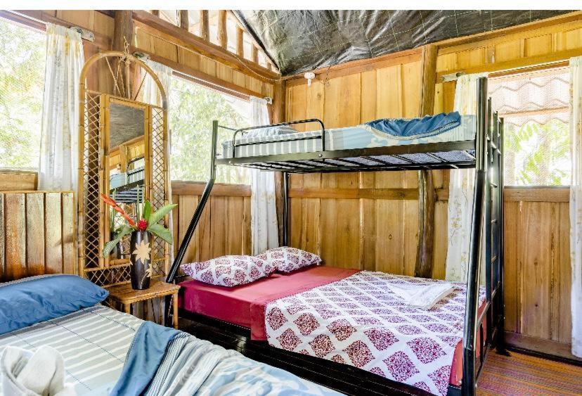 Luminosa Uvita Hostel エクステリア 写真