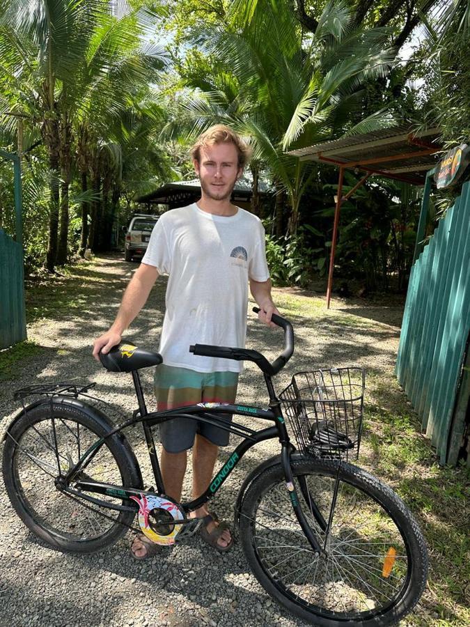 Luminosa Uvita Hostel エクステリア 写真
